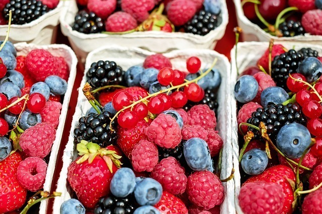 berries-1546125_640.jpg